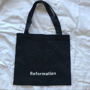 black reformation tote bag